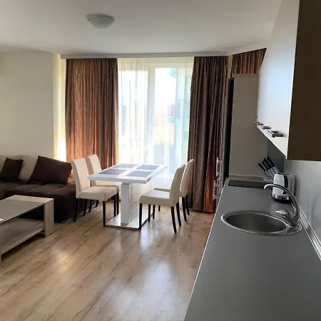 Apartment Nessebar, The Place To Be! *