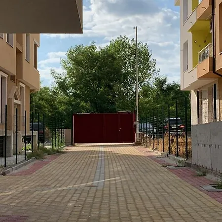 Nessebar, The Place To Be! Apartment